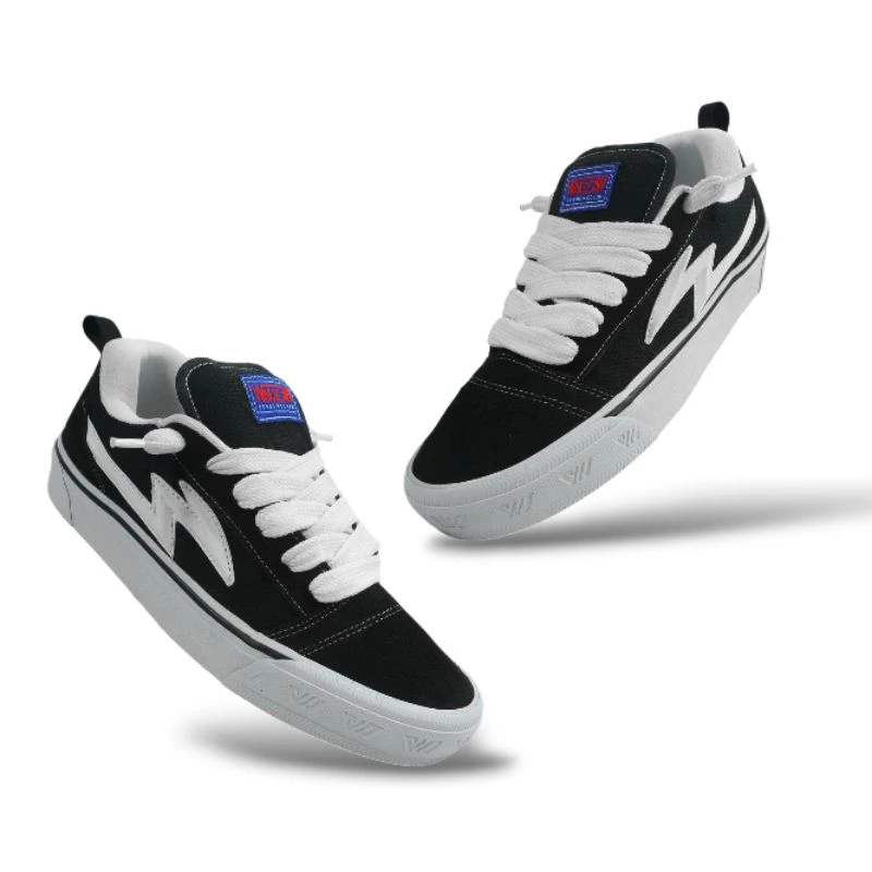 WAKACAW Bomber Black White